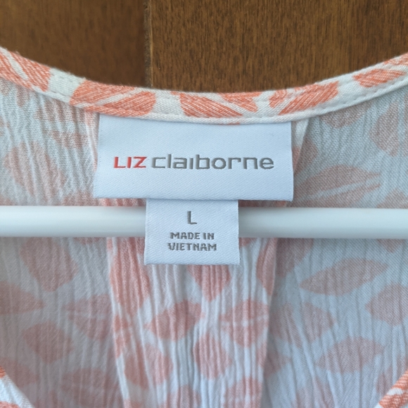 FREE WITH PURCHASE!  Liz Claiborne peach and white blouse, size L - Picture 2 of 5